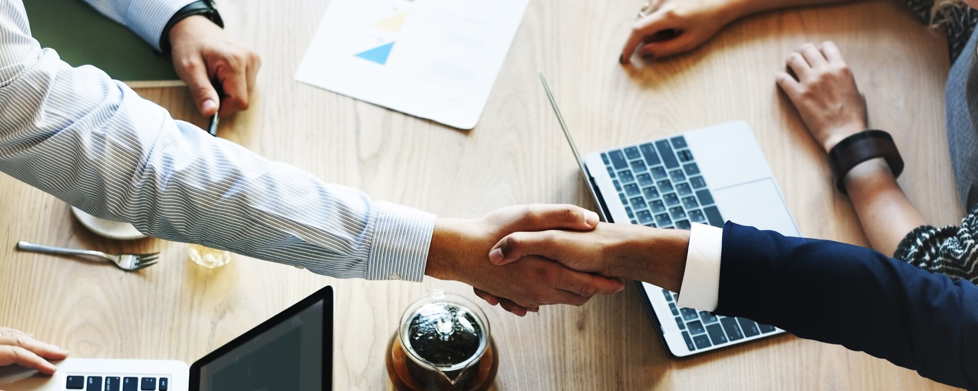 business man, handshake, credit line